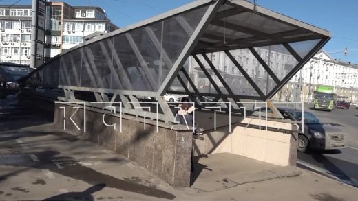 Месячник по благоустройству в Нижнем Новгороде ещё не начался, а коммунальщики уже наводят порядок