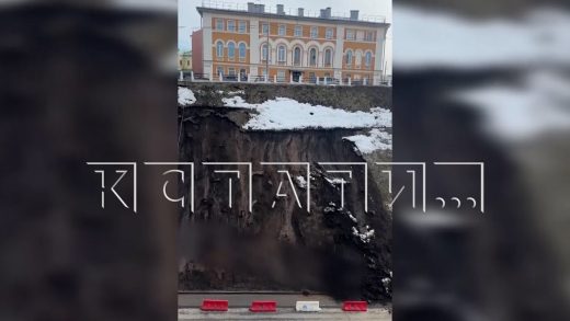 Второй оползень случился на Зеленском съезде