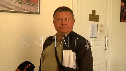 Известный тренер по боксу, обвиняемый в совращении воспитанников, пытается защитить своё достоинство