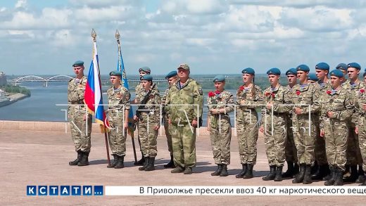 Церемония закрытия смены военно патриотического лагеря прошла в Нижегородском кремле