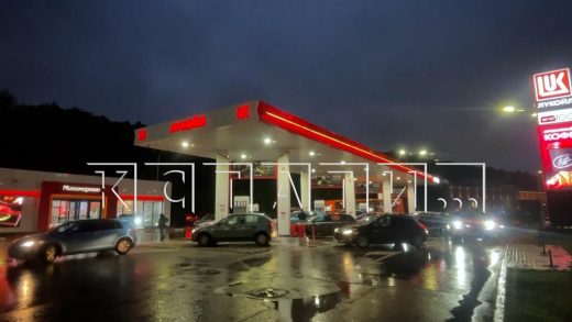 Мэр Нижнего Новгорода на личном автомобиле проверил ситуацию на городских АЗС