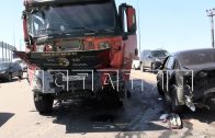 Отказ тормозов у самосвала привёл к массовому ДТП в Ольгине — пострадало 19 автомобилей Отказ тормозов у самосвала привёл к массовому ДТП в Ольгине — пострадало 19 автомобилей