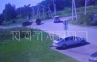 Случайный «Лэндкрузер» спас беременную девушку, автомобиль которой протаранил неадекватный водитель Случайный «Лэндкрузер» спас беременную девушку, автомобиль которой протаранил неадекватный водитель