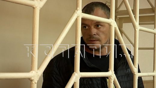 Дальнобойщик, который раздавил своего коллегу на стоянке, рассказал, зачем это сделал