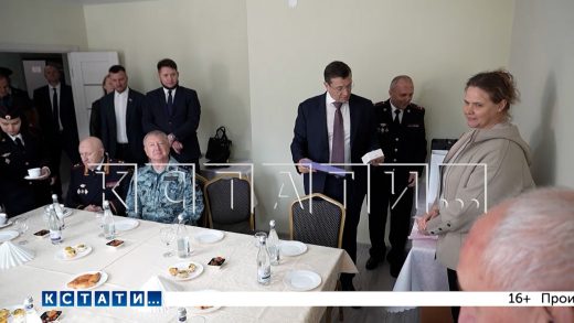 Губернатор Нижегородской области вручил саровским новосёлам ключи от нового дома