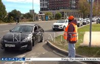 Тысяча сотрудников городской администрации дежурит на заправках в качестве волонтёров